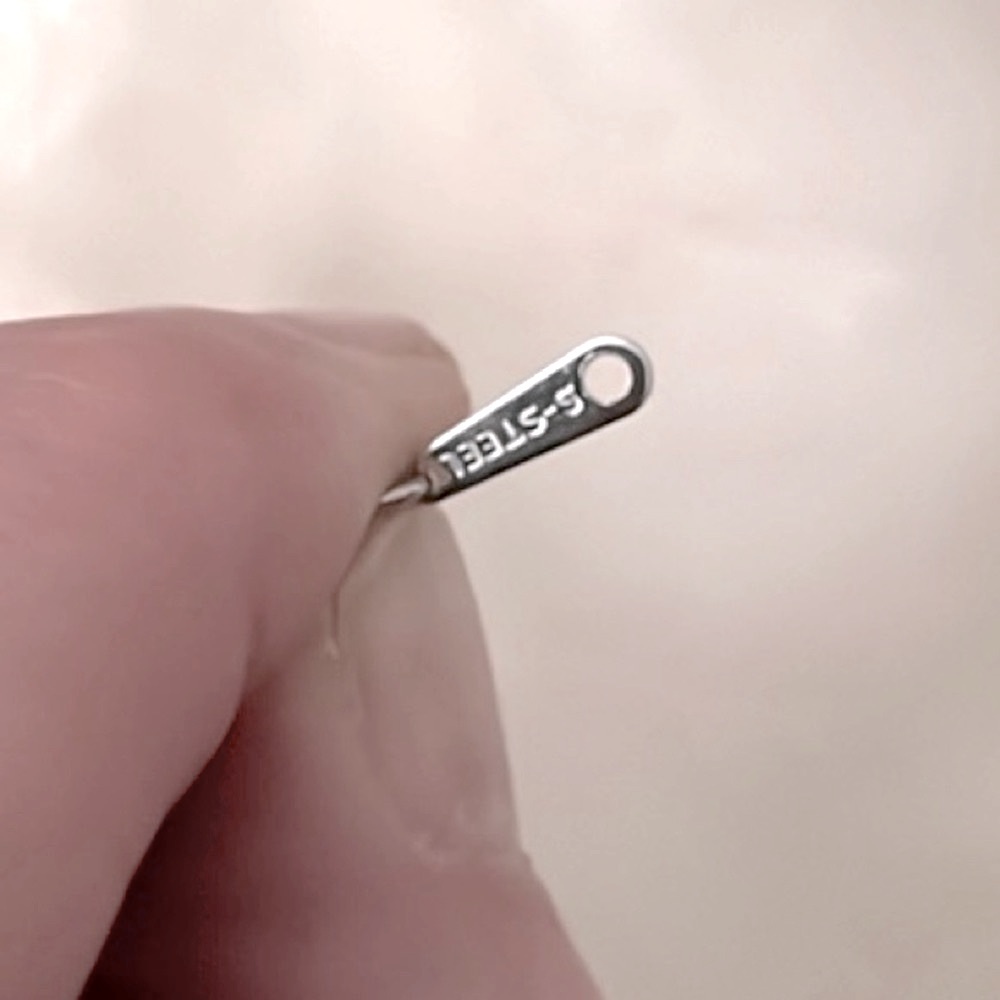 NWT ⚱️ STAINLESS STEEL CREMATION ASH URN KEEPSAKE BULLET CROSS PENDANT NECKLACE - Picture 10 of 13